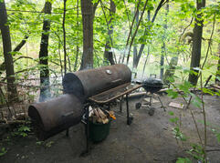 Herrentag 26 Gaeste mit Smoker Maenner unter sich ;) Mit eigenem Smoker angereist und Spass in beiden Objekten am Silbersee